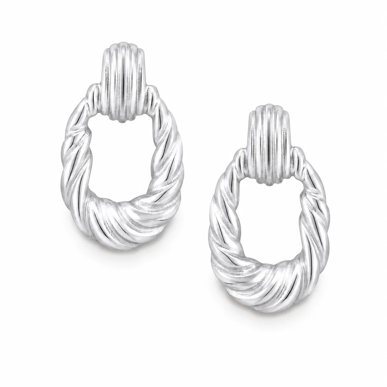 Lourdes Stud Earrings - Image 7