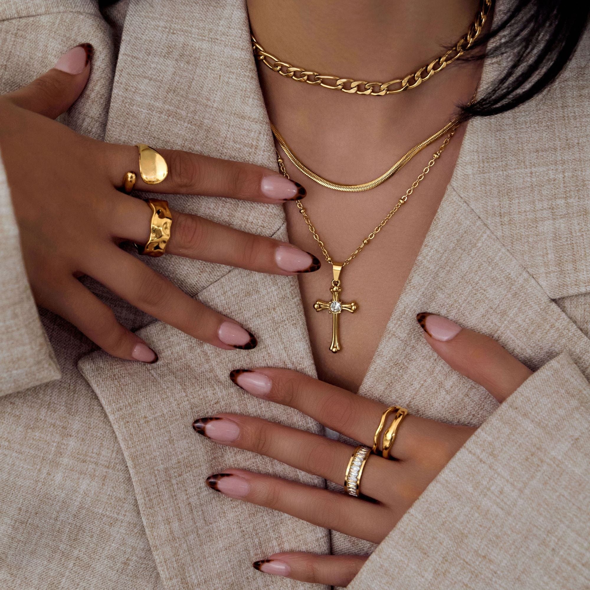 Alexa Ring - Image 13